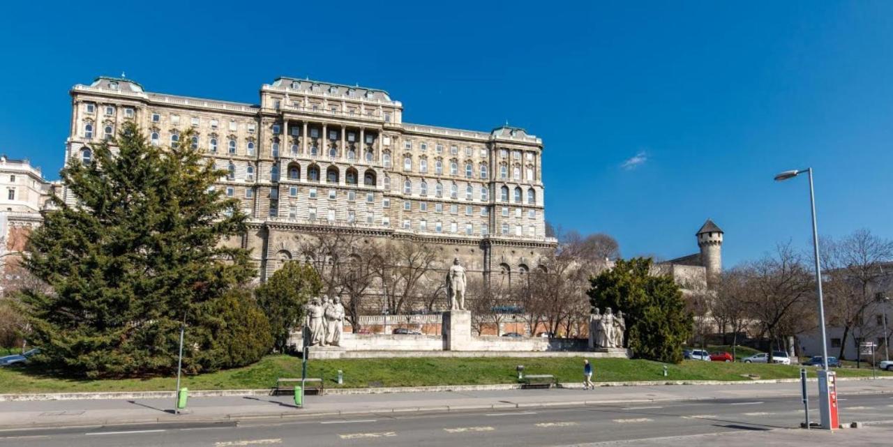 Tabán Art Appartmann Budapeste Exterior foto